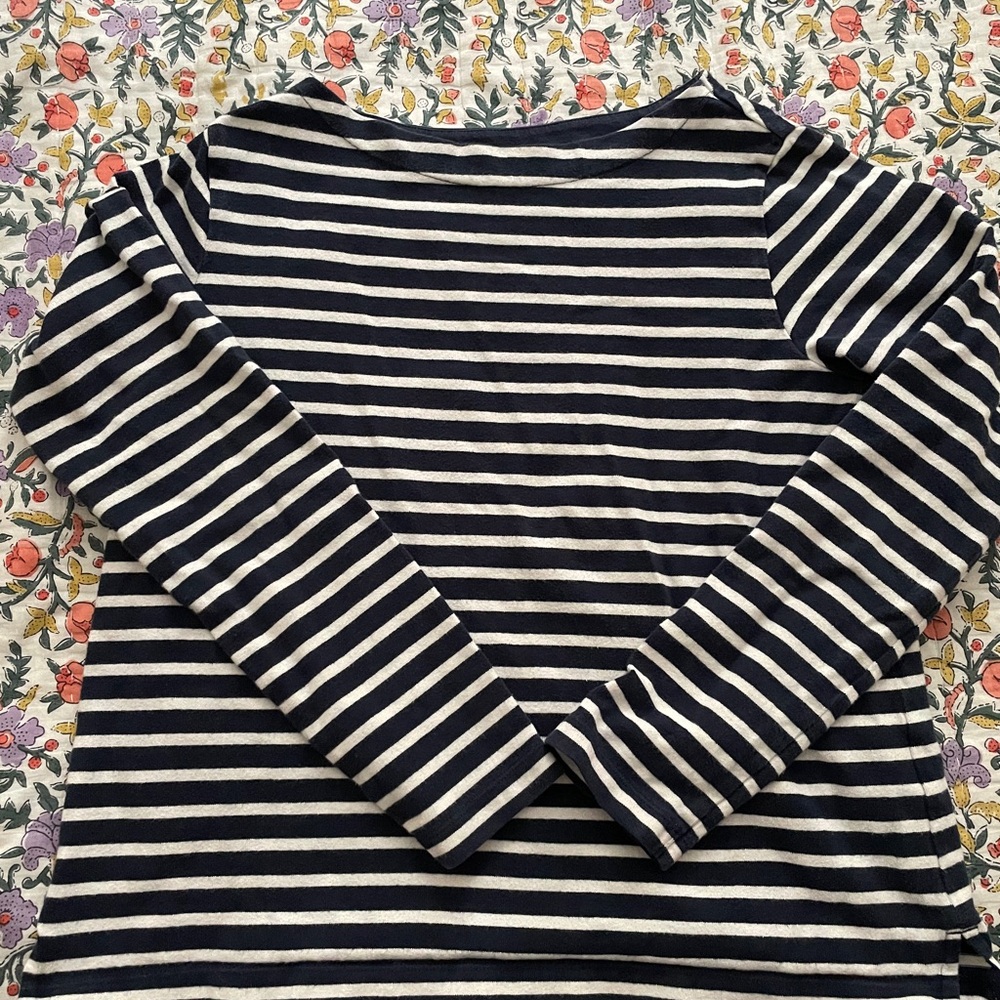 Uniqlo - Navy Blue and Cream Striped Shirt - L (fits more like M)